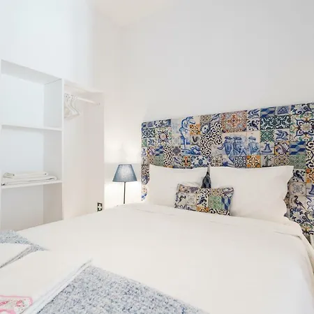 Sol - Portas Do Sol Apartment Lisbon